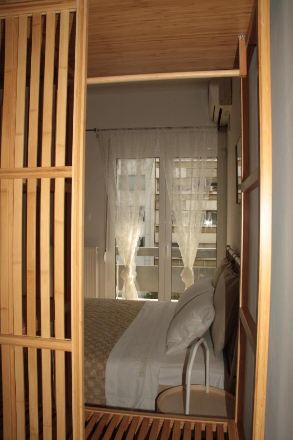 Jj Cosy * Athens